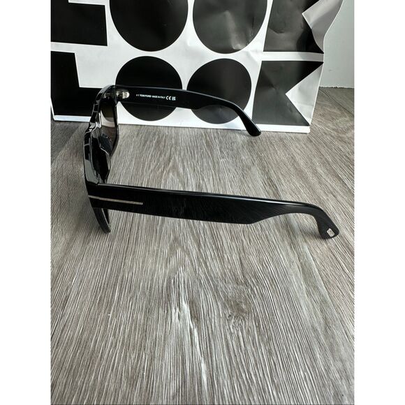 Tom Ford Nico-02 Sunglasses TF1062 $490 main image 13
